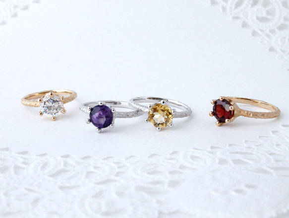 Garnet milk crown ring / gold plating 第5張的照片