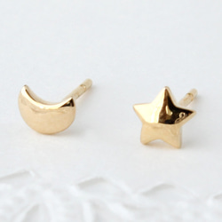 star & moon pierce (gold plating) 第1張的照片