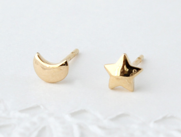 star & moon pierce (gold plating) 第1張的照片