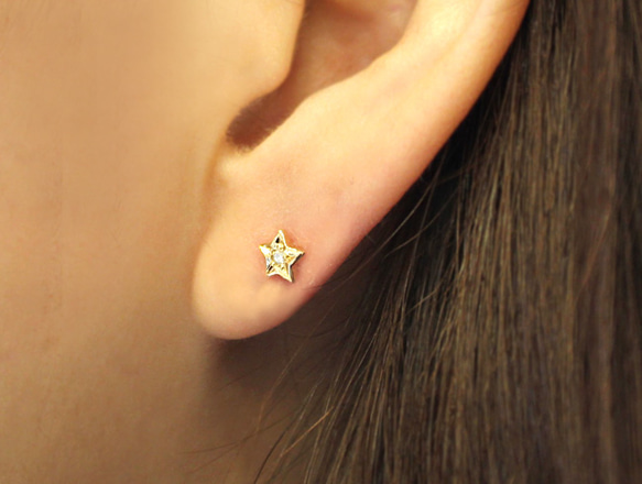 star & moon diamond pierce (gold plating) 第3張的照片