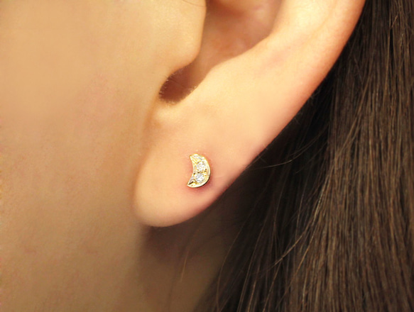 star & moon diamond pierce (gold plating) 第4張的照片