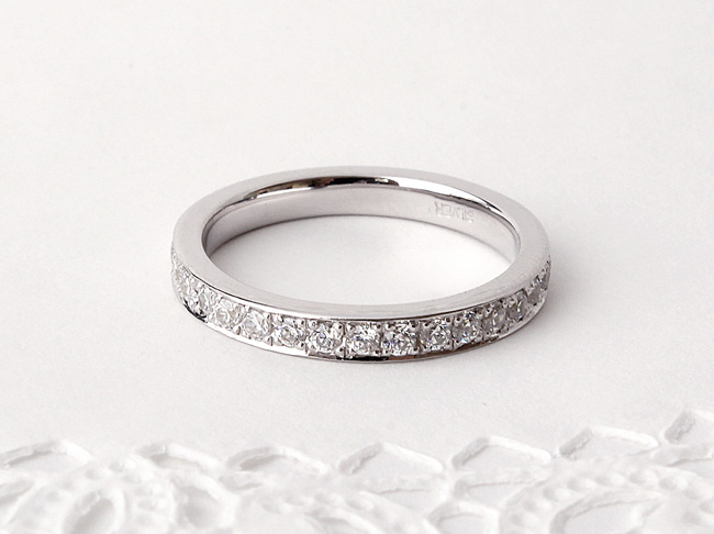 Eternity CZ ring  (rhodium plating)