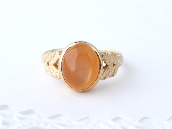 orange moonstone ＆leaf ring (gold plating) 第2張的照片