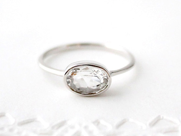 White topaz ring / rhodium plating 第1張的照片