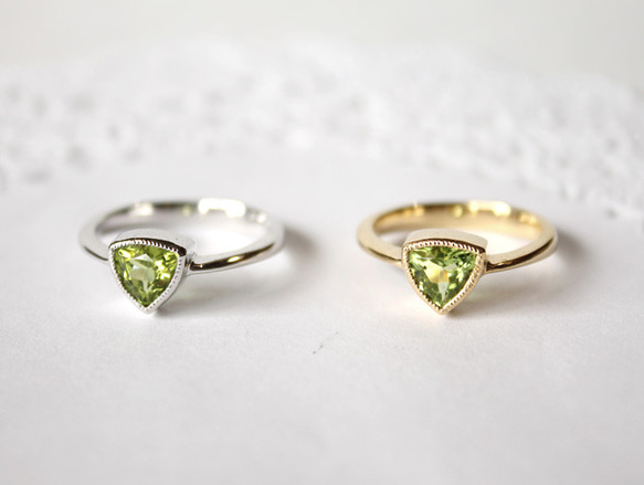 Peridot ring〈trilliant cut〉 / rhodium plating 第5張的照片