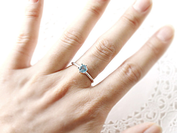 Wave ring / aquamarine (rhodium plating) 第6張的照片