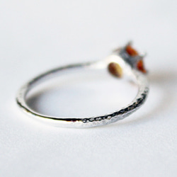 round cut citrine ring [5mm] (rhodium plating) 4枚目の画像