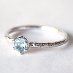 round cut aquamarine ring [4mm]【受注制作】 2枚目の画像