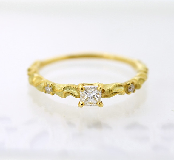 k18/ lace ＆ diamond ring【Princess cut】 第2張的照片