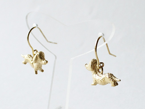 Dachshund hook pierce (gold plating) 第2張的照片