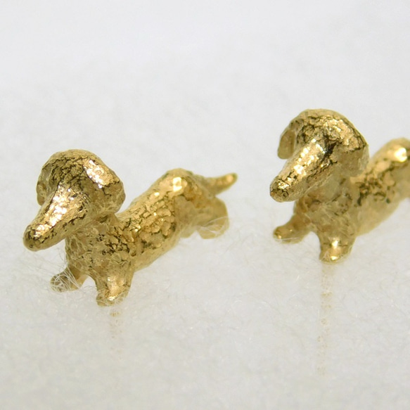 Dachshund pierce (gold plating) 第1張的照片