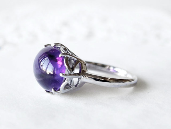 amethyst ring/ rhodium plating 第2張的照片