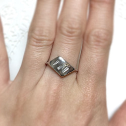 Taper diamond ring [0.08ct] (rhodium plating) 第5張的照片