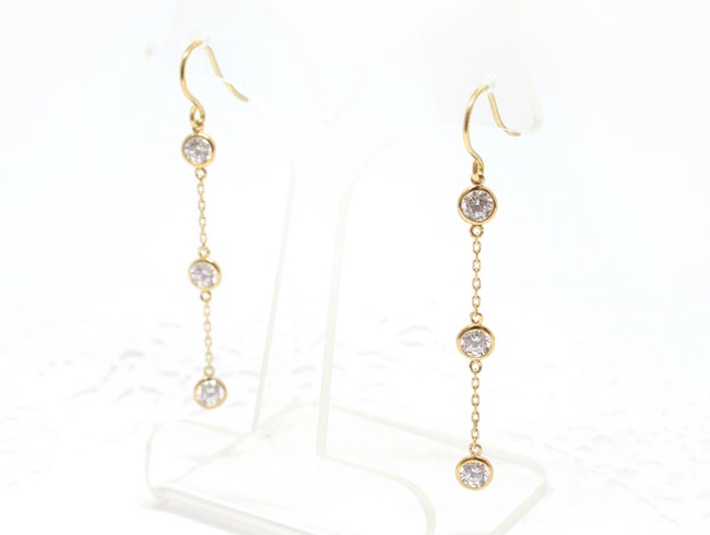 Station pierce  (gold plating)