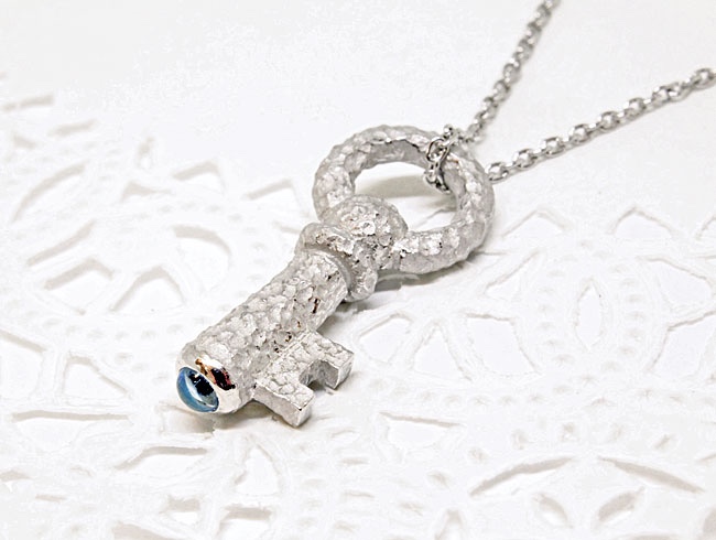 30%OFF ブルートパーズ・キーネックレス（シルバー）