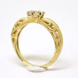 foliage scroll heart ring / white topaz (gold plating) 第3張的照片