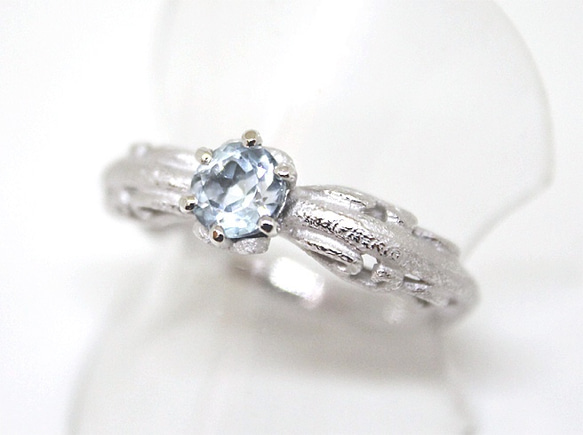 foliage scroll heart ring /blue topaz (rhodium plating) 2枚目の画像