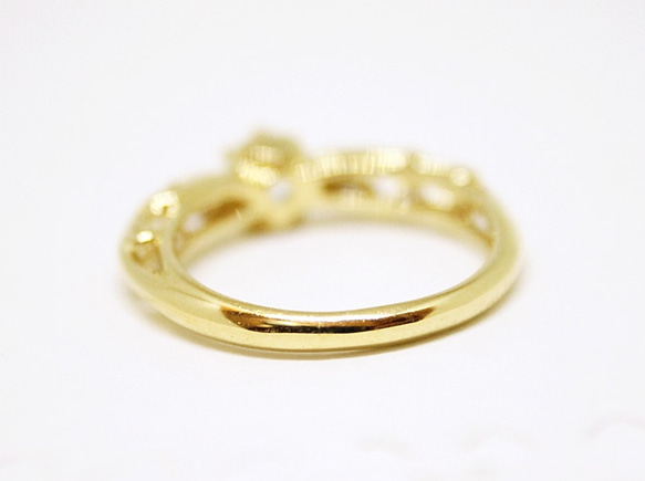 foliage scroll heart ring / white topaz (gold plating)　4mm 第7張的照片