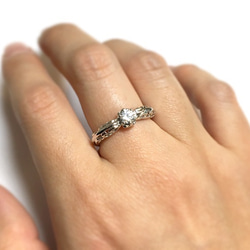 foliage scroll heart ring / CZ (rhodium plating) 4mm 第3張的照片