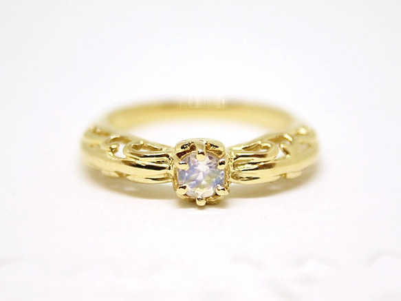 foliage scroll heart ring / Moonstone (gold plating) 4mm 第4張的照片