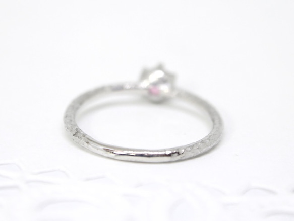 round cut tourmaline ring [4mm] (rhodium plating) 5枚目の画像