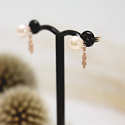 pearl with snow crystal pierce (pink gold plating) 第3張的照片