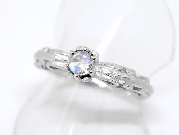 foliage scroll heart ring (matte) / Moonstone  4mm 第6張的照片