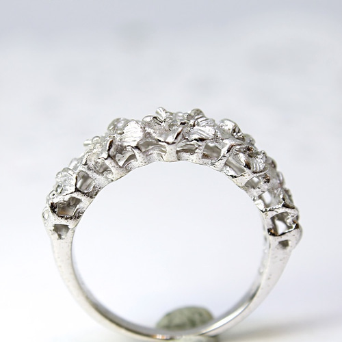 60%off】ダイヤ・フラワーリング《0.24ct》 指輪・リング 60%off】ダイヤ・フラワーリング《0.24ct》 指輪・リング