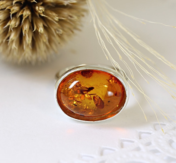 Silver Amber cabochon ring 第1張的照片