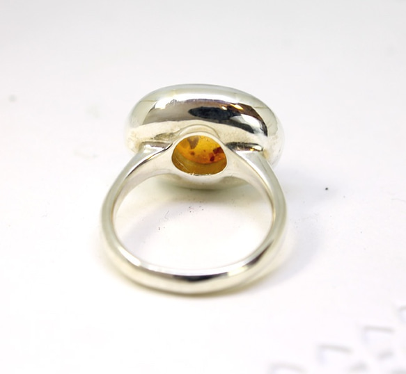 Silver Amber cabochon ring 第3張的照片