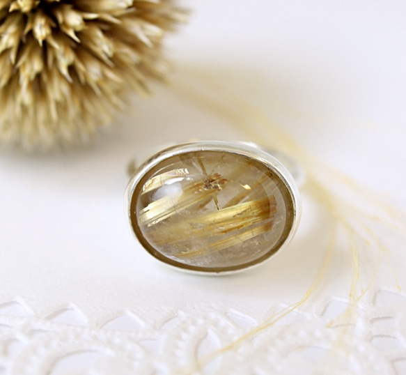 Silver Rutile quartz cabochon ring 第1張的照片