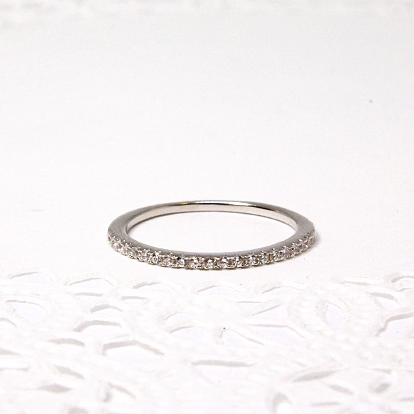 CZのハーフエタニティリング（21石タイプ）/ シルバーカラー