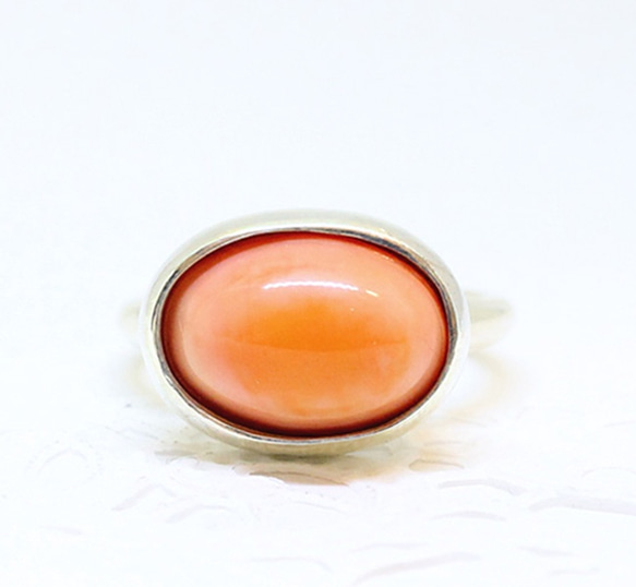 粉紅色珊瑚凸圓形戒指 14 毫米 x 10 毫米 [銀] 第1張的照片
