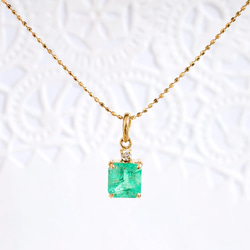 k18 Emerald necklace 第1張的照片