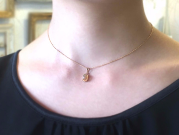 fire opal necklace 第6張的照片