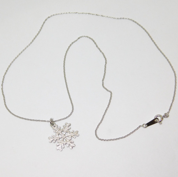 snow crystal necklace (rhodium plating) 第4張的照片