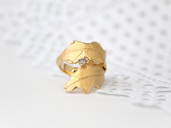 leaf vein ring (gold plating) 第1張的照片