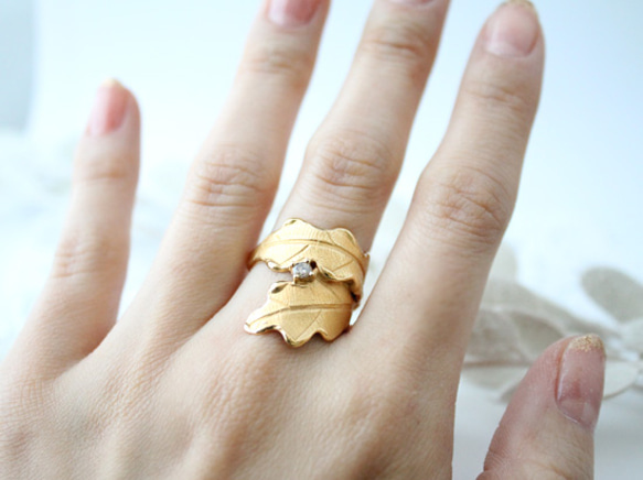 leaf vein ring (gold plating) 第4張的照片