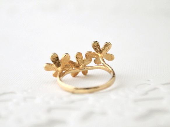 Petit fluer ring (three/gold plating) 第3張的照片