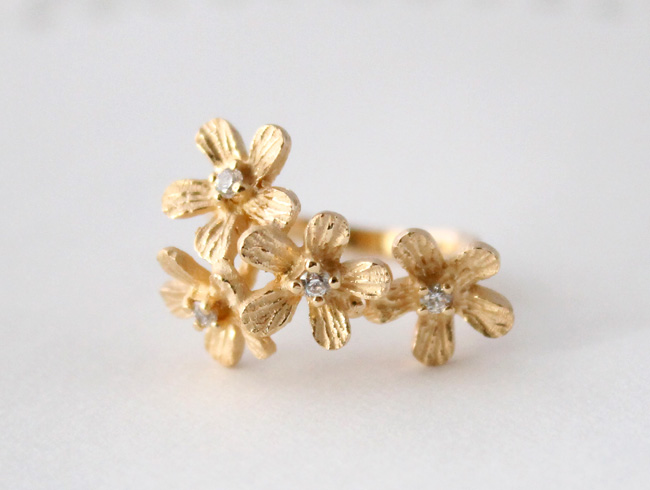 Petit fluer ring ( four/gold plating)