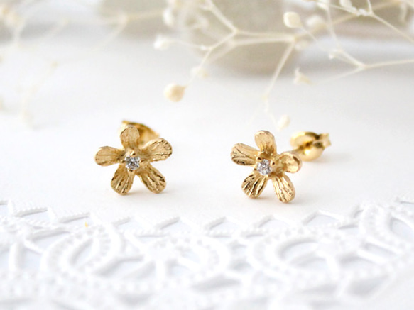 Petit fluer pierce (one＆ruby/gold plating)【受注生産】 5枚目の画像