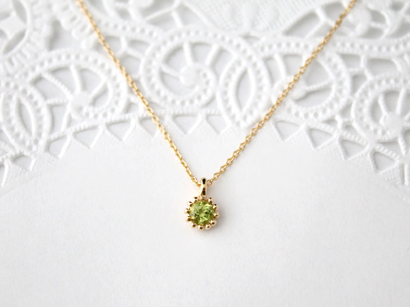 Peridot necklace (gold plating) 第1張的照片