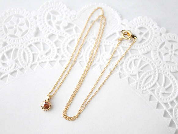 Garnet necklace (gold plating) 2枚目の画像