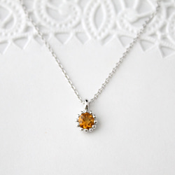 Citrine necklace (rhodium plating) 第1張的照片