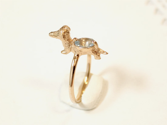 Dachshund & aquamarine ring(pink gold plating) 第4張的照片