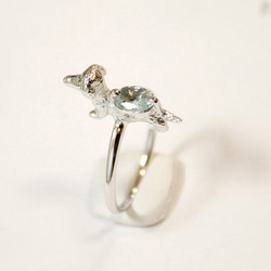 Dachshund & aquamarine ring(rhodium plating) 第4張的照片