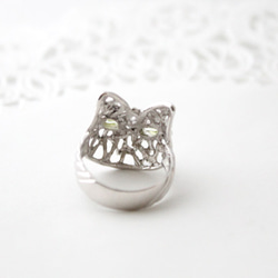 cat＆peridot ring (rhodium plating) 第4張的照片