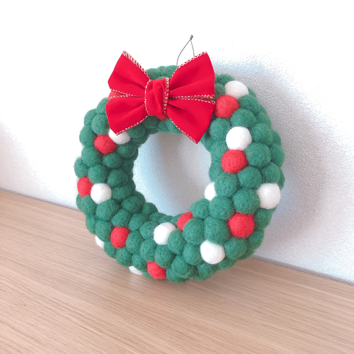 フェルトボールのクリスマスリース リース woolwool 通販 10624002