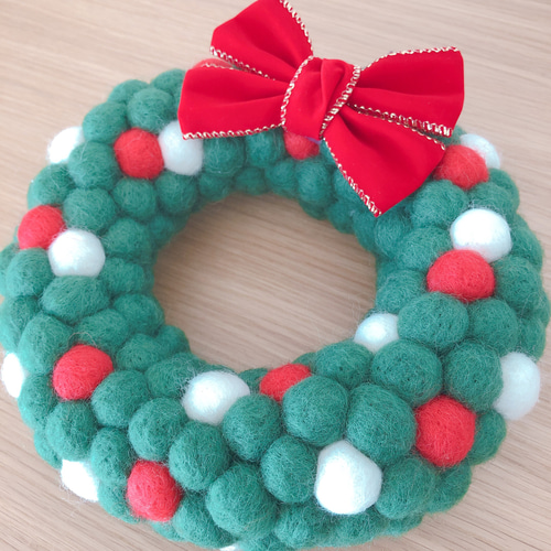 フェルトボールのクリスマスリース リース woolwool 通販 10624002
