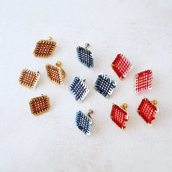 【刺繍】トレリス ピアス  ベージュ 6枚目の画像